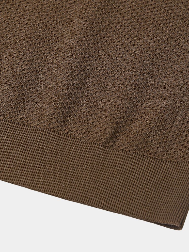 Luca™ | Das Moderne Polo mit Discretem Eleganz