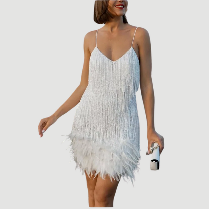 Kiora - Verspieltes Verziertes Kleid