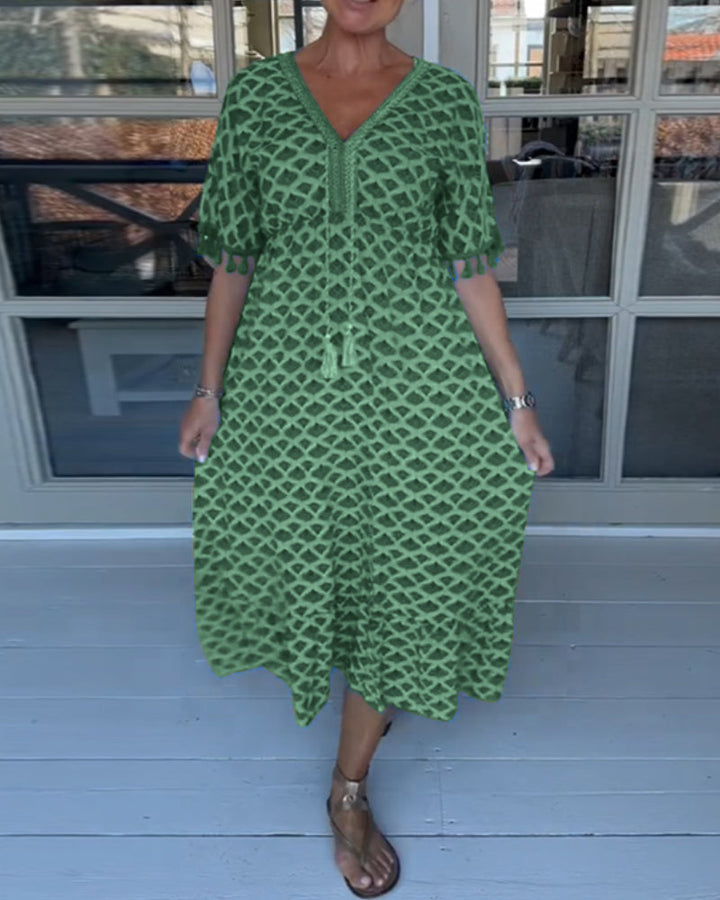 Alisette - Freizeitkleid mit V-Ausschnitt und Print