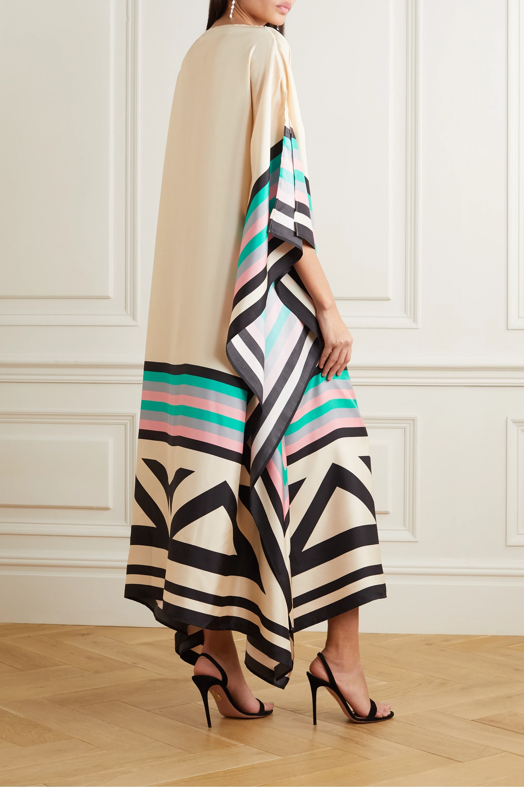 Shraddha - Gestreiftes Patchwork Kleid Mit Druck