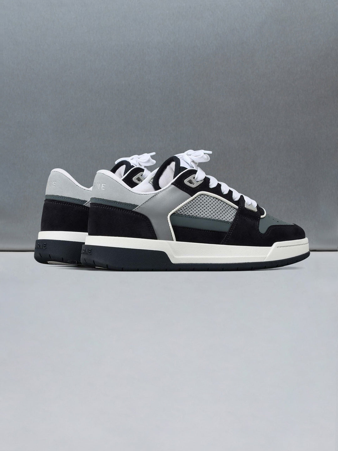 Basket-Sneaker in Air-Force-Blau