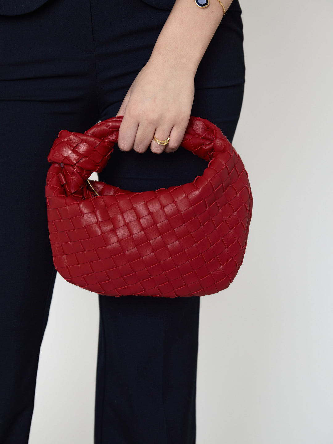 50% OFF - Minimalist Muse Mini